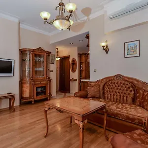 Apartamento Aristocratic Next To Cathedral By Flat Mаnager, Sofía